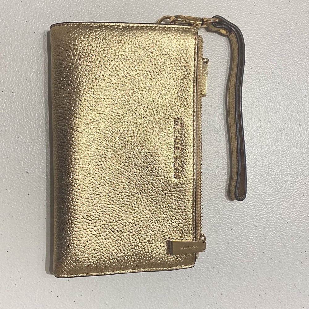 Michael Kors Wristlet Wallet
